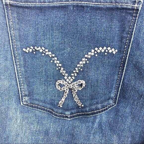 Levi’s Perfectly Slimming High Rise 512 Studded 12 - Picture 9 of 16